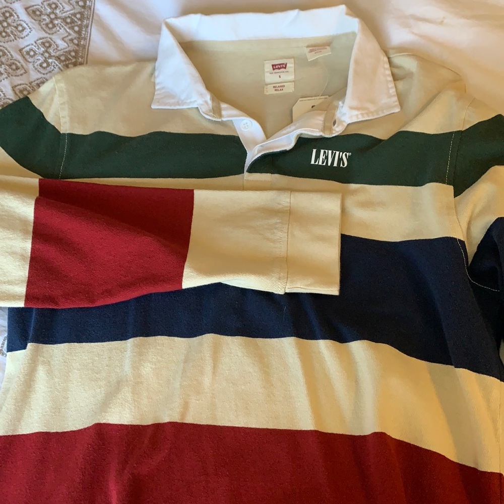 Levi’s MEN’S rugby shirt Size S brand new